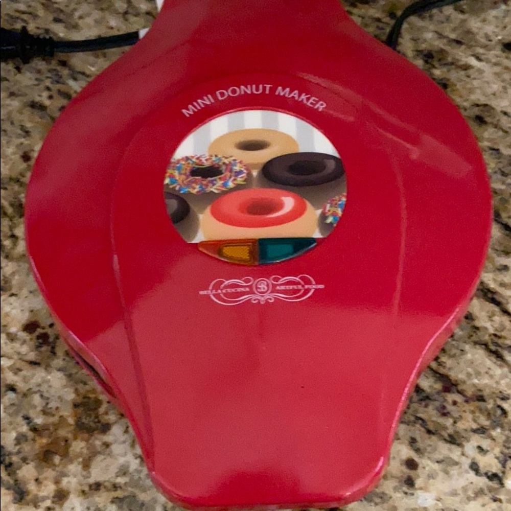 Mini Donut maker.